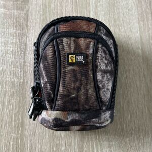 NWOT … CASE LOGIC “Camouflage” Case / Pouch